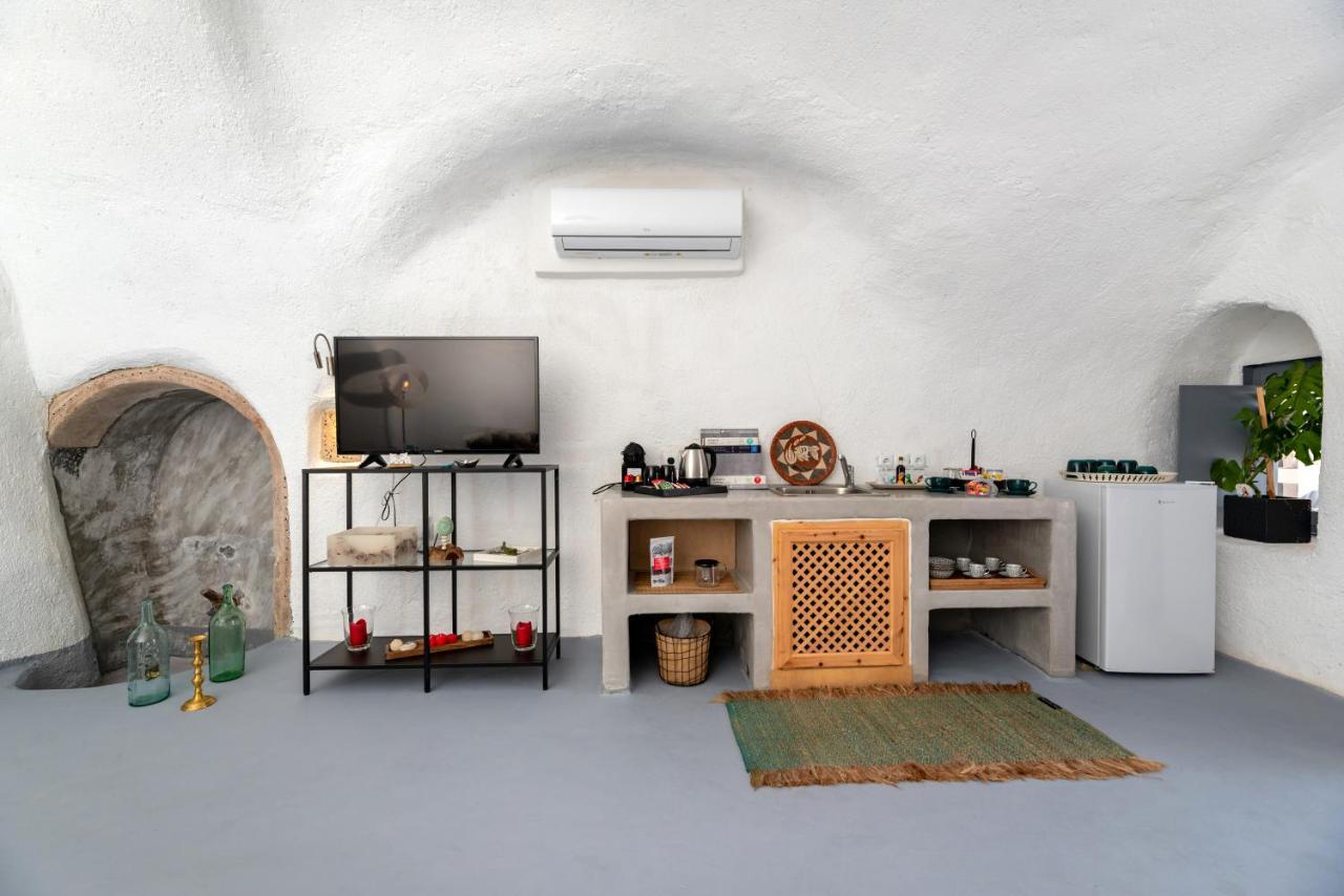 Willa 1812 Caves 'N Mansion Karterados  Zewnętrze zdjęcie