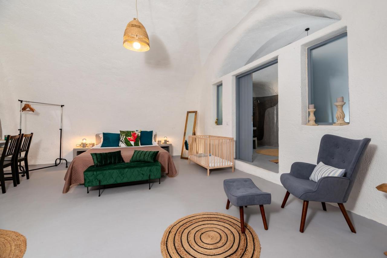 Willa 1812 Caves 'N Mansion Karterados  Zewnętrze zdjęcie